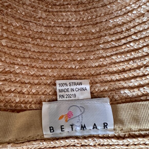 BETMAR Women's French Cloche 100% Straw Hat - Picture 5 of 8